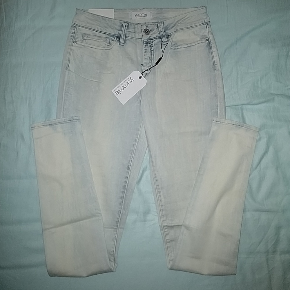 Yummie Jeans by Heather Thompson NWT
